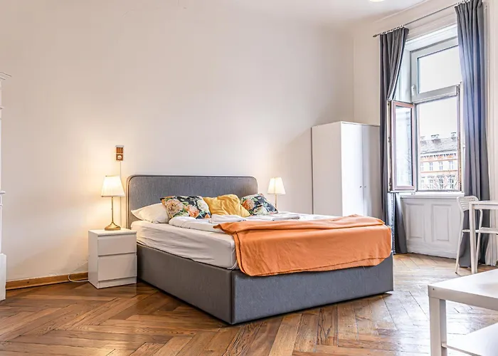 Two Charming Near Volksoper & Akh Apartment Vienna